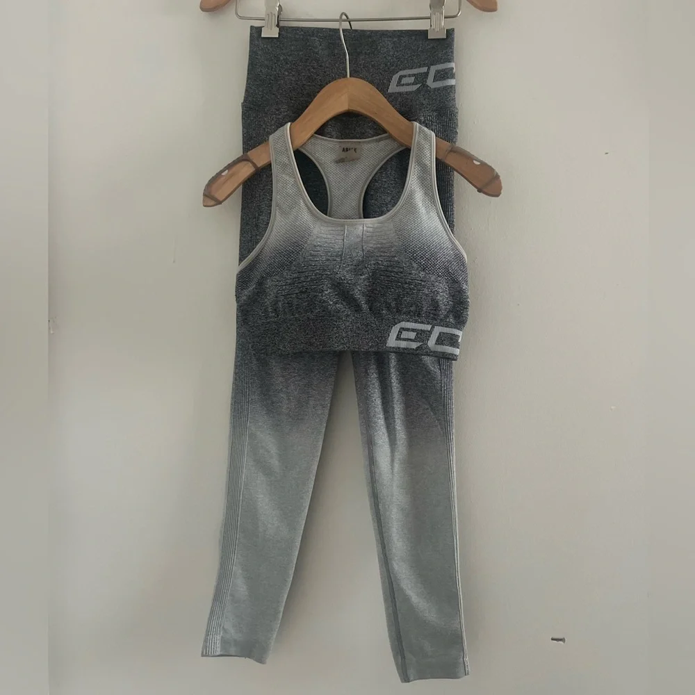 Echt Arise Matching Set Ombré Scrunch But Leggings & Padded Sports Bra Sz S - Picture 2 of 6